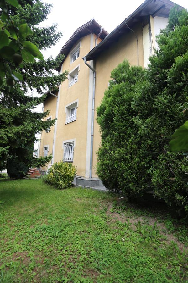 Apartments Villa Irma サラエヴォ エクステリア 写真